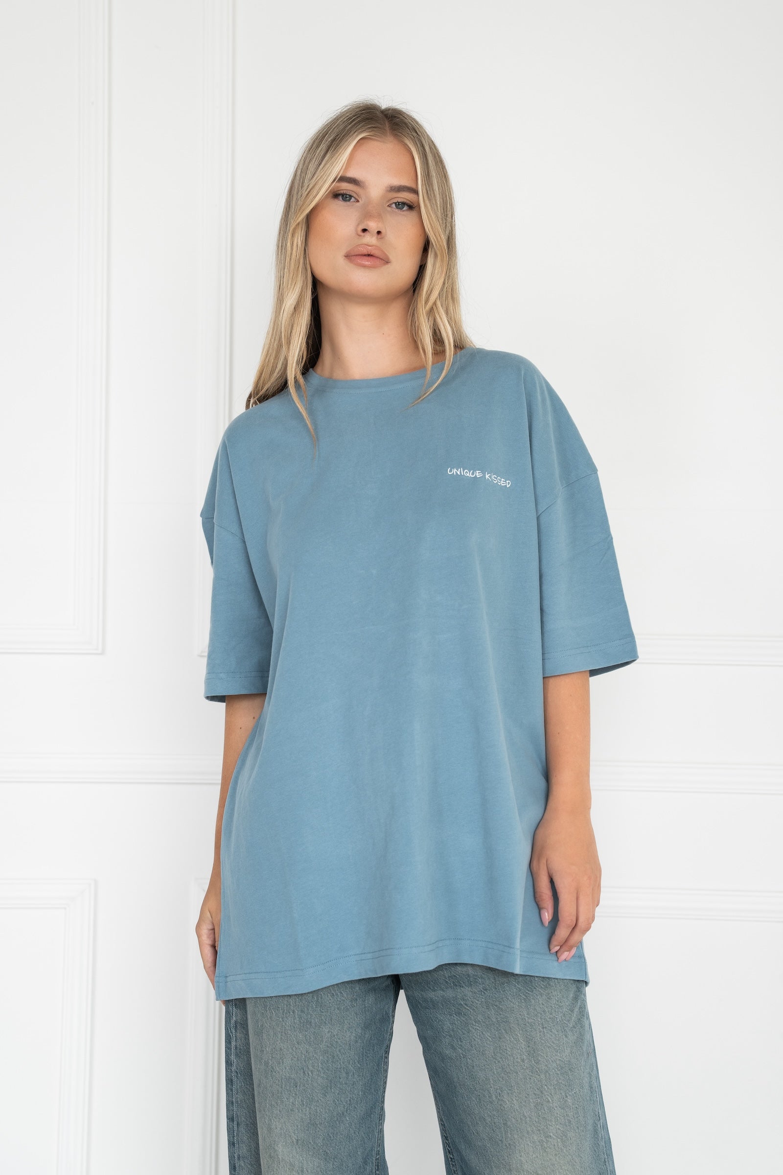 トップス DISSONANCE NTRUL CLASSIC SHIRT LIGHTBLUE Classic Tee - Blue – UNIQUE KISSED