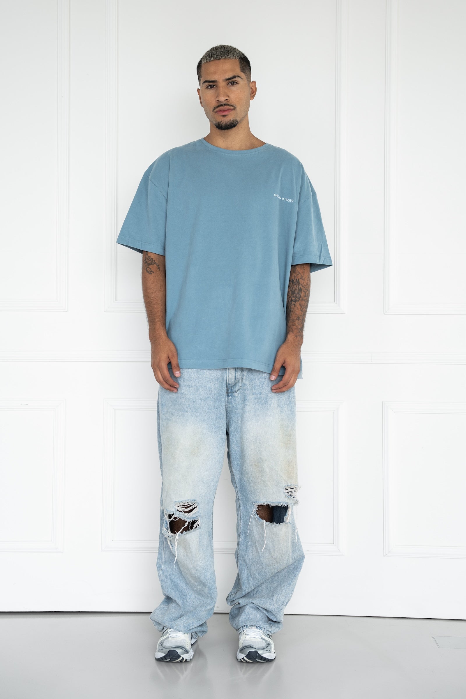 Classic Tee - Blue – UNIQUE KISSED