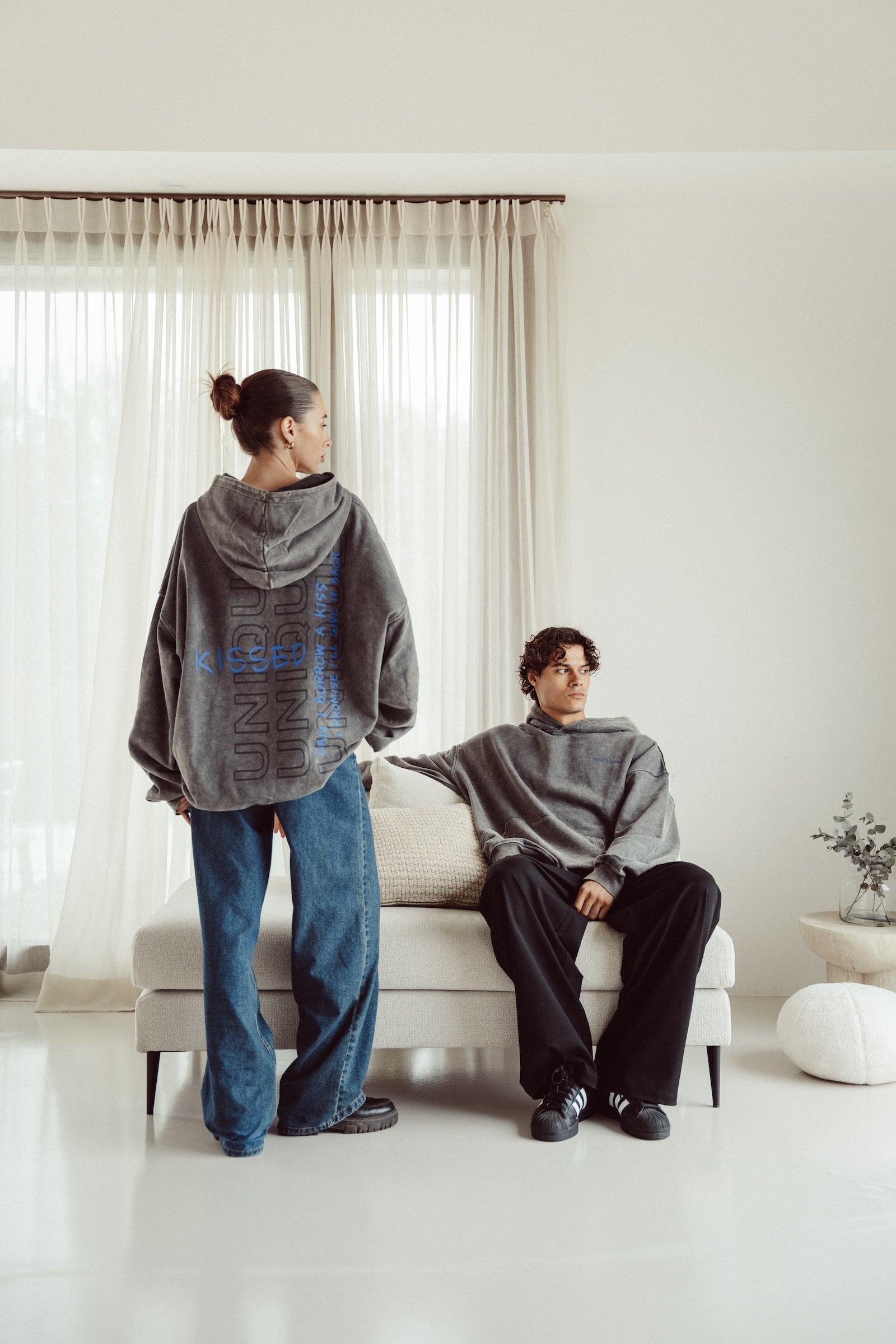 Wide Sleeve sweater – UNIQUE KISSED