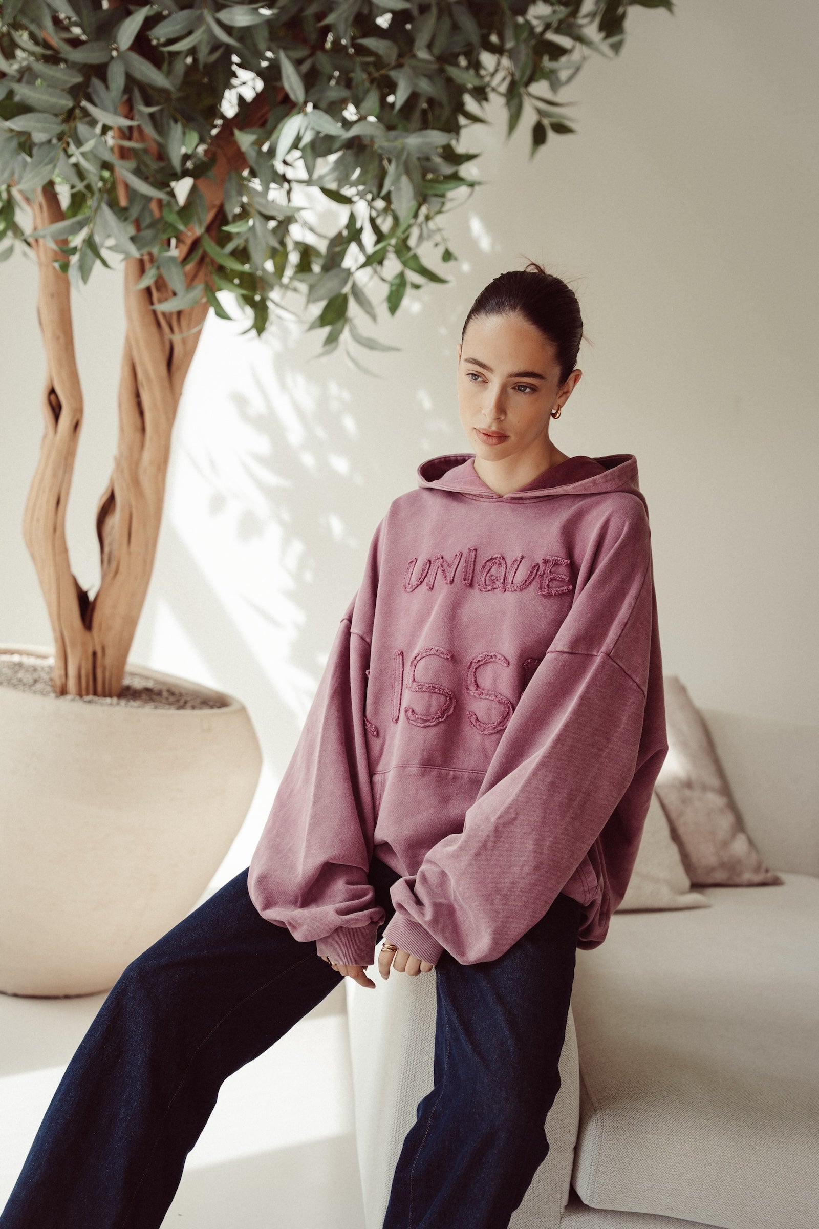 The Unique Hoodie - Washed Red